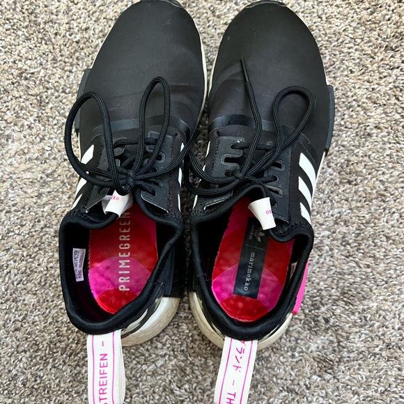 Adidas NMD_R1 Sneakers - Picture 5 of 5